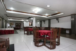 thumbnail: Restaurant-cafeteria