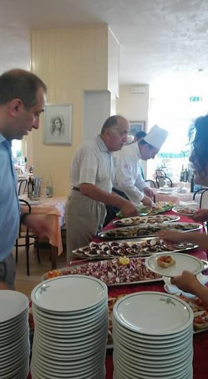 thumbnail: Buffet