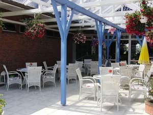 thumbnail: Terrace/patio
