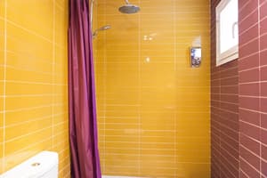 thumbnail: Bathroom shower