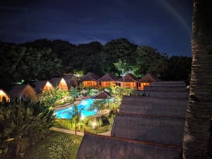 thumbnail: Property grounds