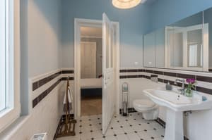 thumbnail: Bathroom