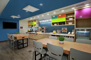 thumbnail: Breakfast area