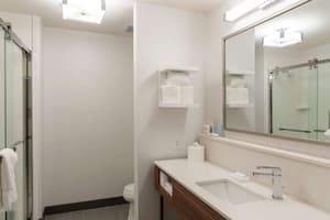 thumbnail: Bathroom shower