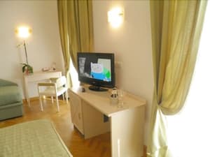 thumbnail: Living area