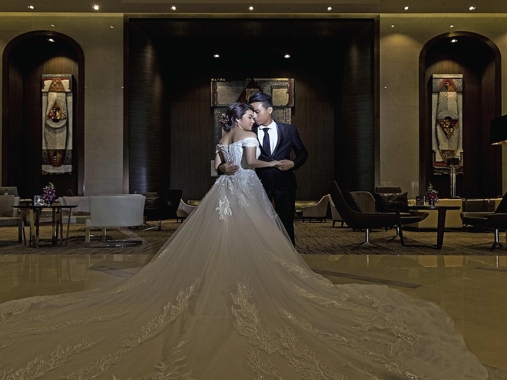 Indoor wedding