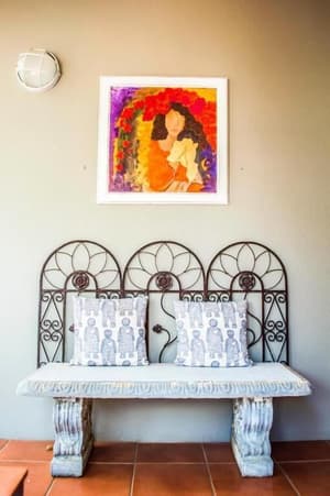 thumbnail: Outdoor dining