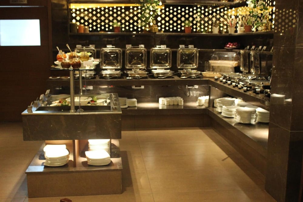 Restaurant-cafeteria