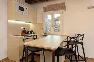 thumbnail: In-room dining