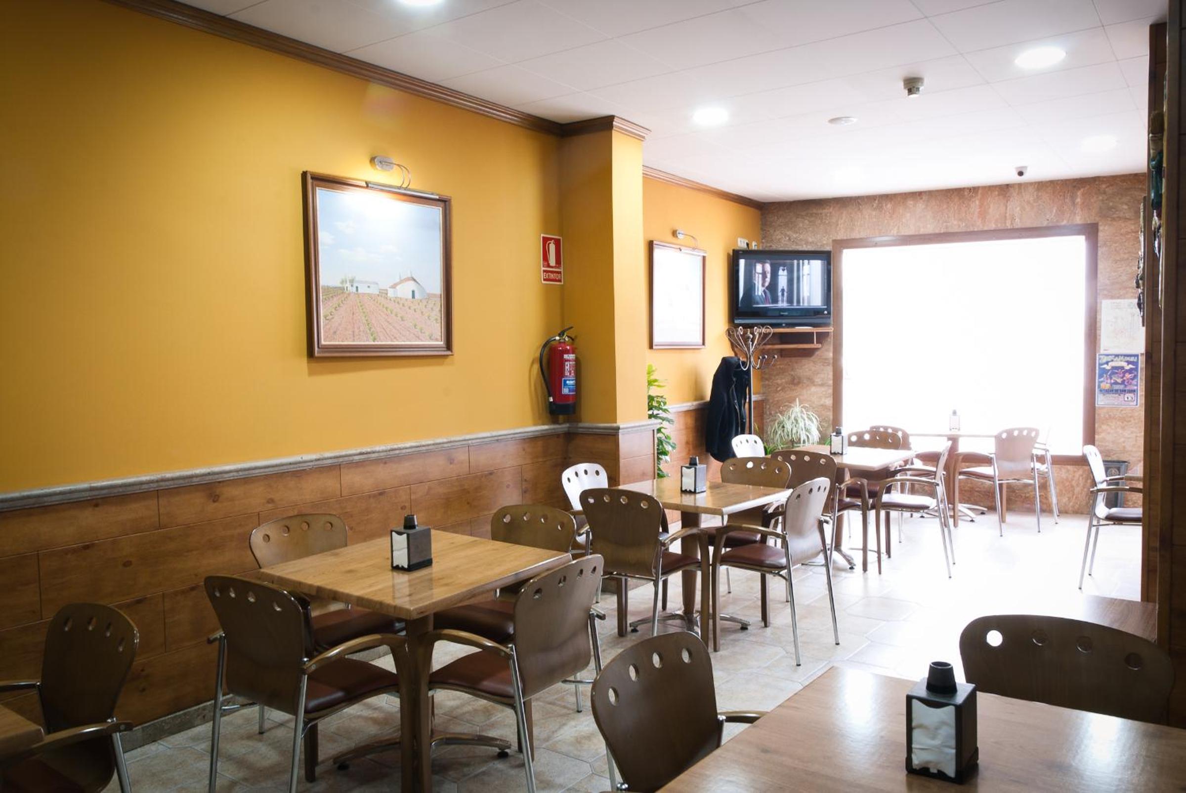 Restaurant-cafeteria