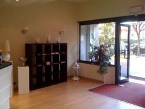 thumbnail: Property entrance