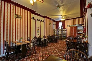 thumbnail: In-room dining