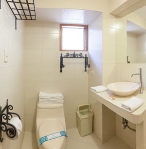 thumbnail: Bathroom