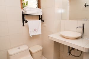 thumbnail: Bathroom