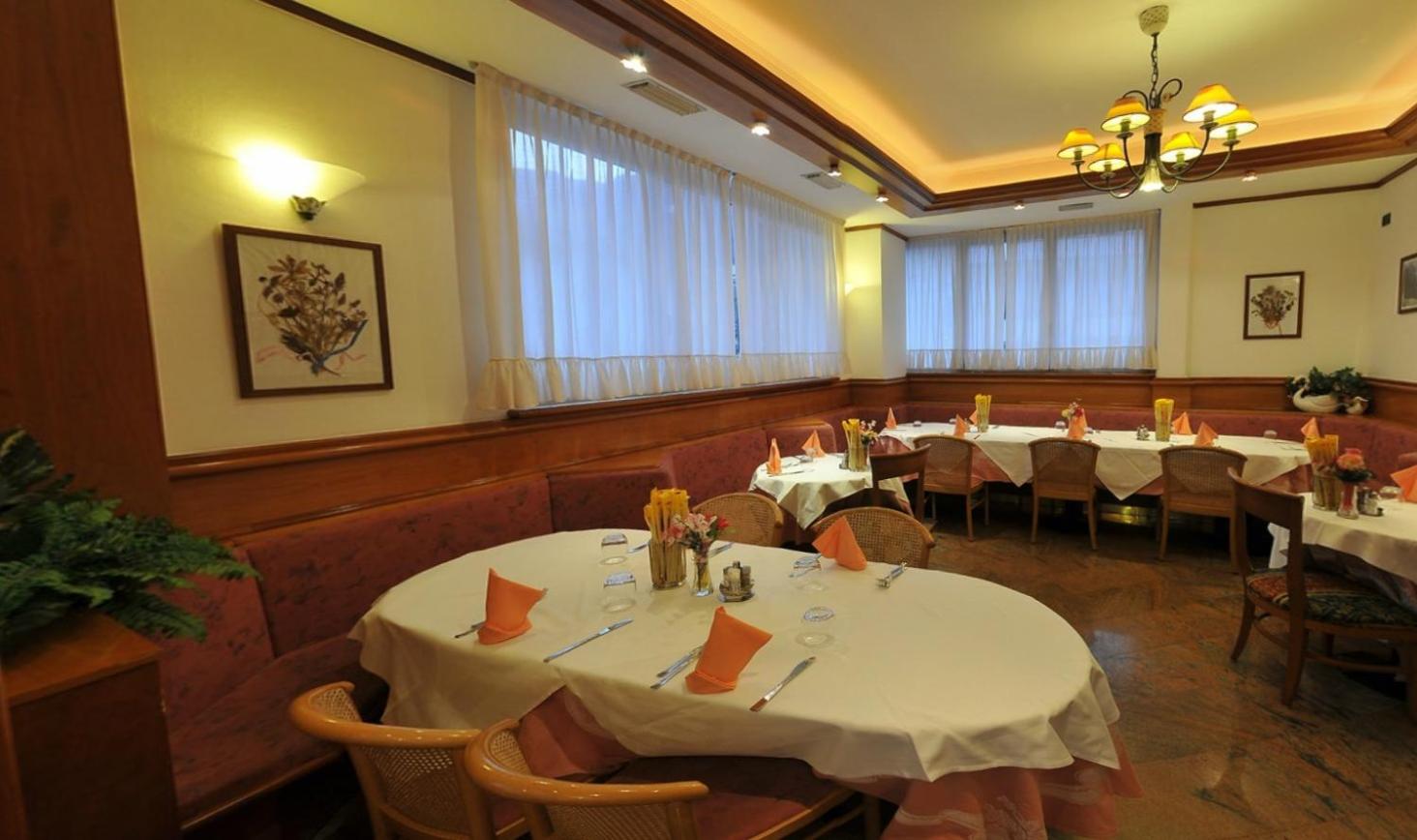 Restaurant-cafeteria