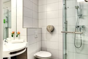 thumbnail: Bathroom