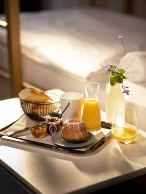 thumbnail: In-room dining
