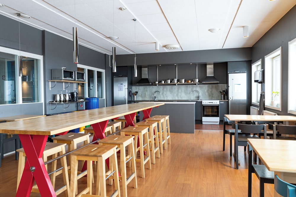 Restaurant-cafeteria