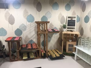 thumbnail: Breakfast area