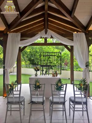 thumbnail: Outdoor banquet area
