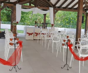 thumbnail: Outdoor banquet area