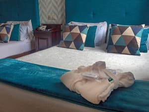 thumbnail: Room