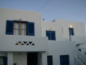 thumbnail: Front of property
