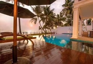 thumbnail: Outdoor pool