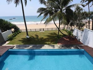 thumbnail: Pool