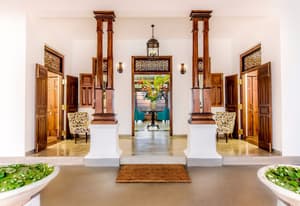 thumbnail: Interior