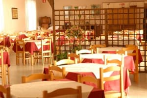 thumbnail: Restaurant