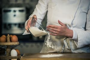 thumbnail: Family dining