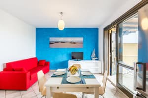 thumbnail: Living area