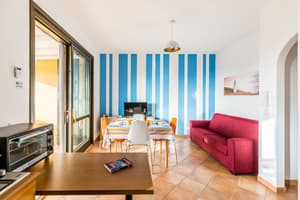 thumbnail: Living area