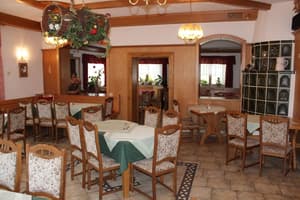 thumbnail: Interior detail