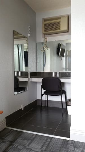 thumbnail: Interior