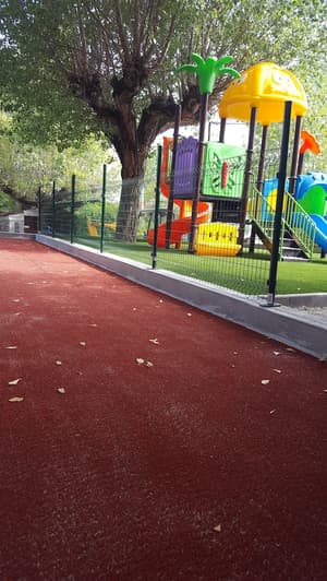 thumbnail: Children's play area - outdoor
