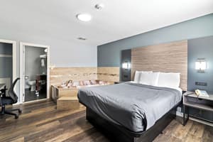 thumbnail: Room