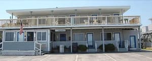 thumbnail: Exterior