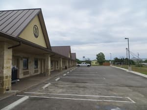 thumbnail: Parking