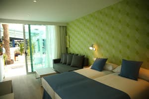 thumbnail: Room