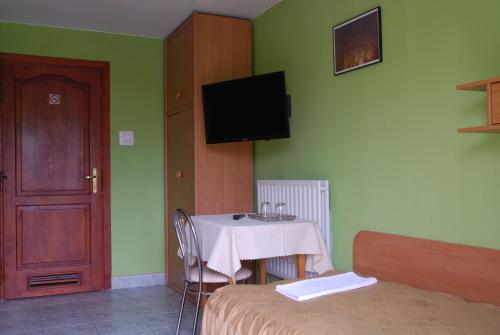 32001690.jpg