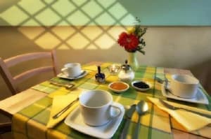 thumbnail: Breakfast area