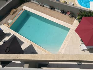 thumbnail: Infinity pool