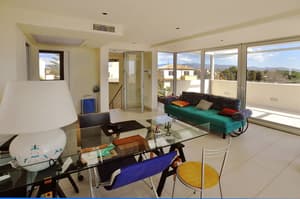 thumbnail: Living area