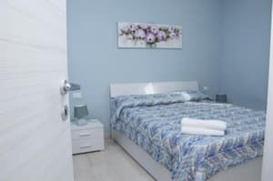 thumbnail: 120409545.jpg