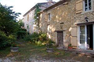 thumbnail: Property entrance