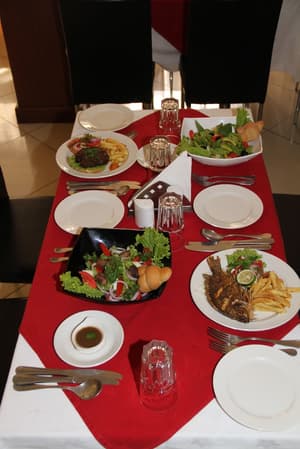 thumbnail: Restaurant