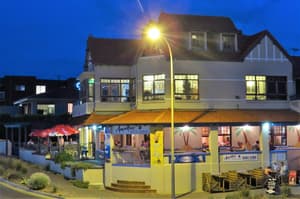 thumbnail: Exterior