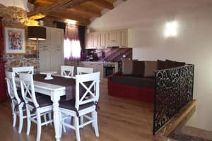 thumbnail: General view